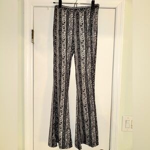 About A Girl Boho Black and White Floral Striped Flared Pants